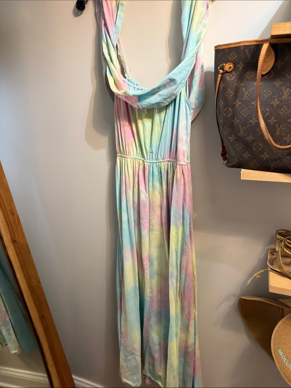 Pastel Tie-Dye Maxi Dress — Women’s Multi-Color Summer Maxi